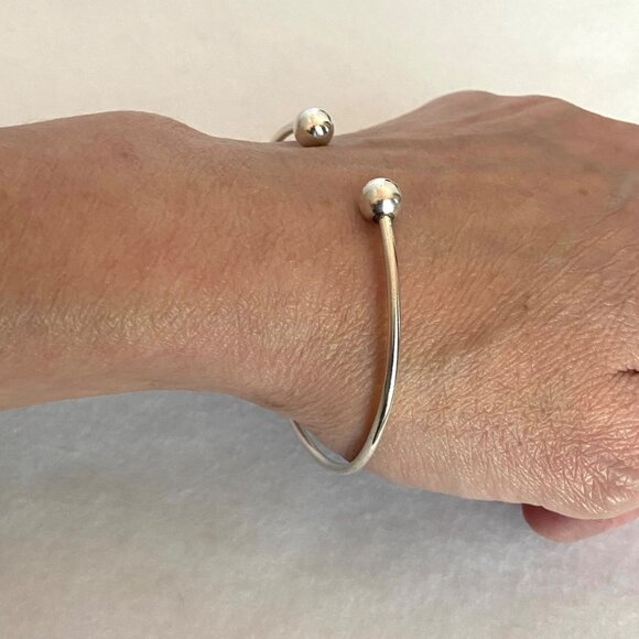 Vintage Sterling Silver 925 7MM Bead Ball Oval Cuff Bracelet Sz 7" - Picture 4 of 16